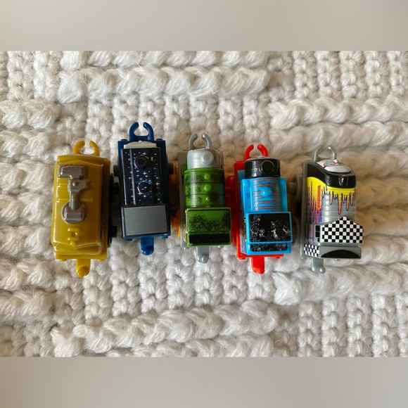 Thomas & Friends Mini Trains - Picture 5 of 8